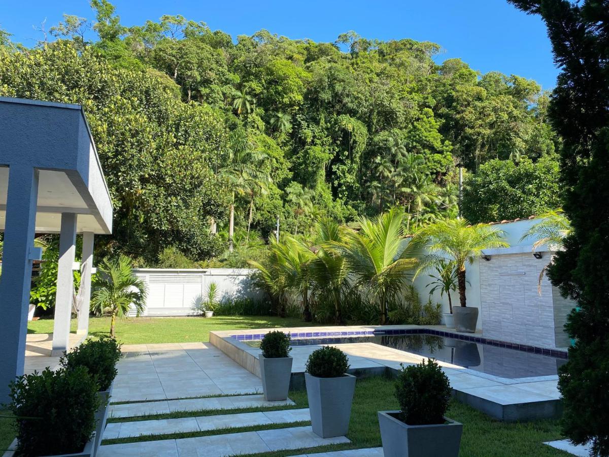 Linda Casa Em باراتي المظهر الخارجي الصورة
