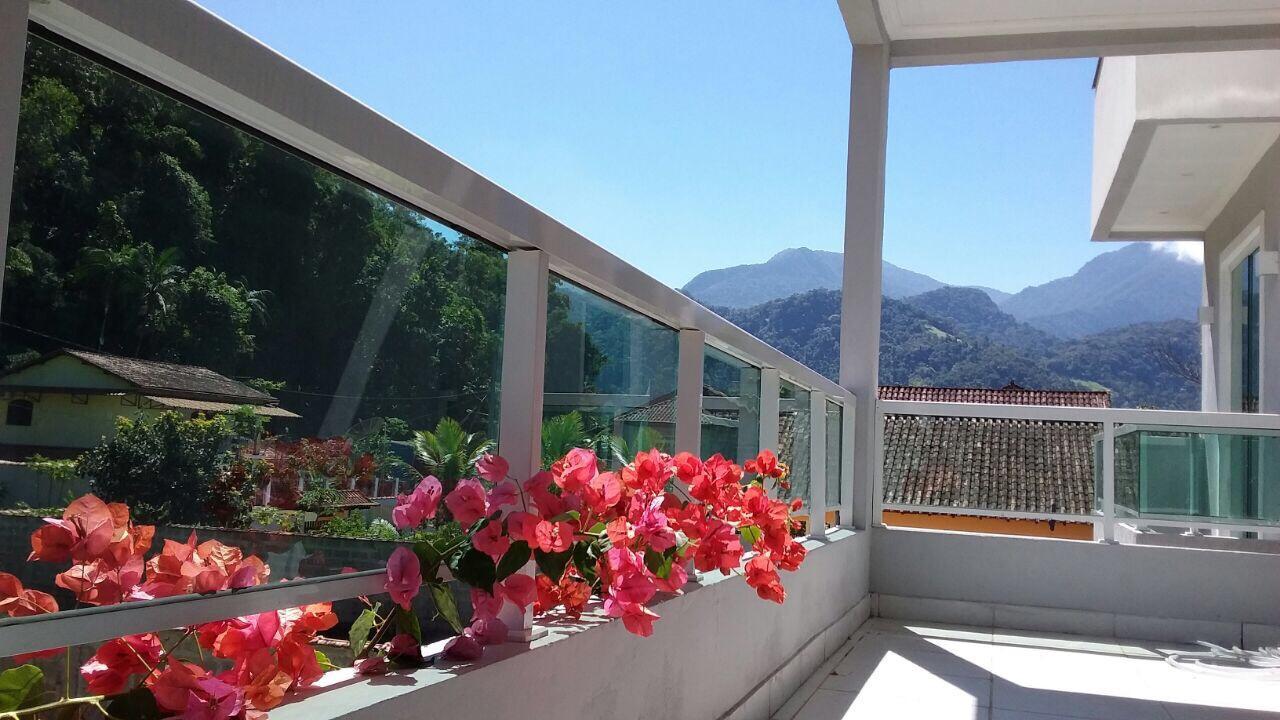 Linda Casa Em باراتي المظهر الخارجي الصورة