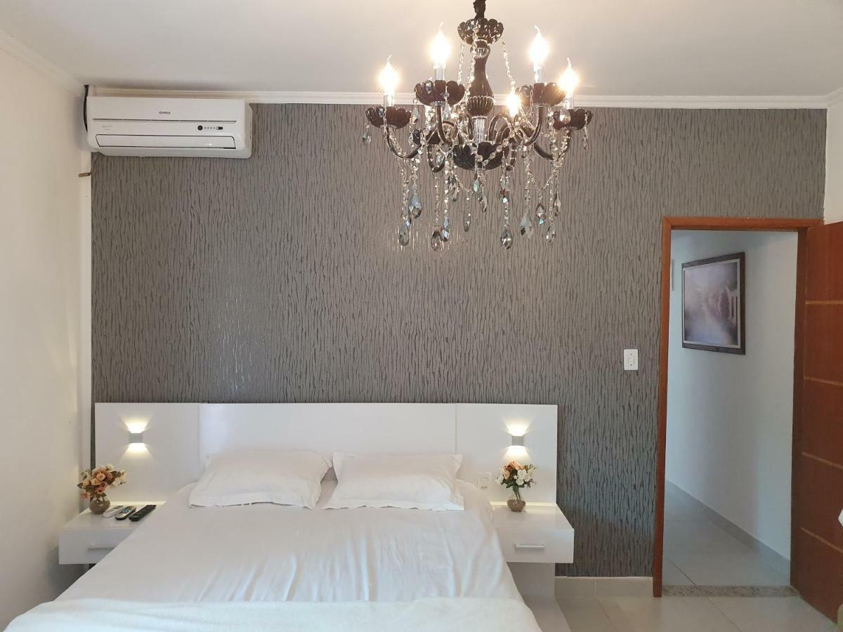 Linda Casa Em باراتي المظهر الخارجي الصورة